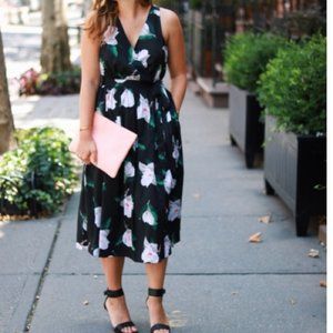 Banana Republic Magnolia Print Tropical Wrap Midi Dress Size 4